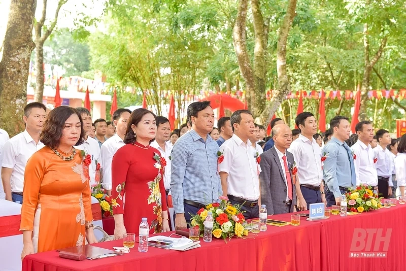 Trường THPT Hậu Lộc 3 kỷ niệm 20 năm thành lập và Đón Bằng công nhận đạt chuẩn Quốc gia mức độ 1