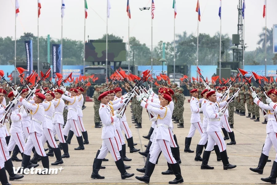 Mãn nhãn tổng duyệt Lễ khai mạc Triển lãm Quốc phòng Quốc tế Việt Nam 2024