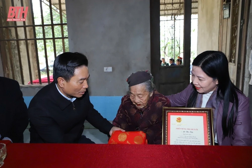 Huyện Lang Chánh cần chăm lo cho dân yên, dân vui đón tết 