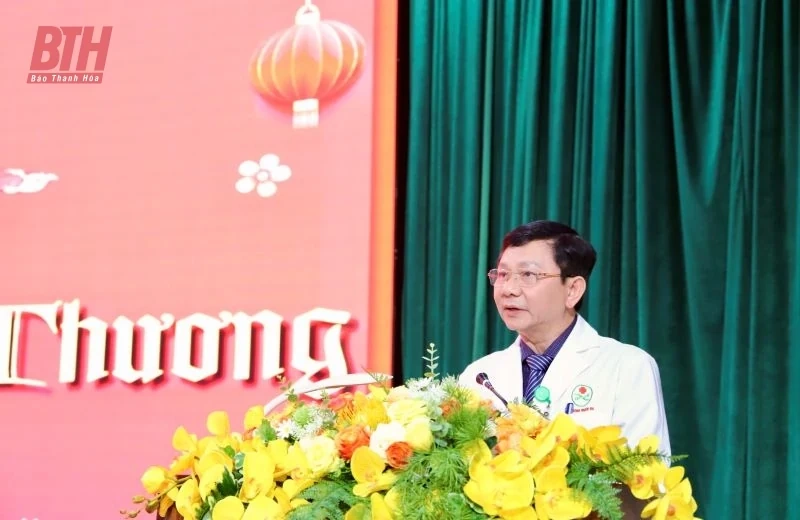 “Xuân ấm áp - Tết yêu thương” cho bệnh nhân tại Bệnh viện Ung bướu Thanh Hóa