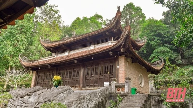 Những điểm đến tâm linh nổi tiếng xứ Thanh