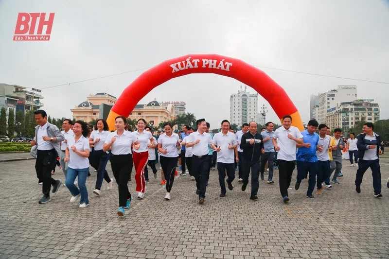 TP Thanh Hóa: 3.000 người tham gia các hoạt động việt dã rèn luyện thân thể