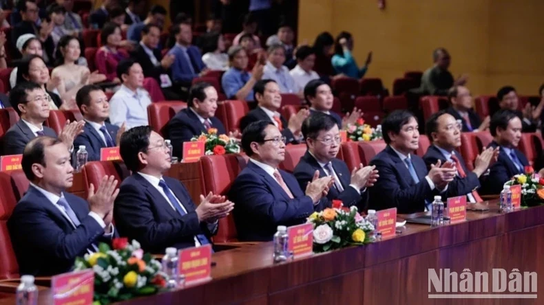 Đổi mới, bứt phá, làm chủ công nghệ, đón đầu xu hướng truyền thông đa phương tiện hiện đại