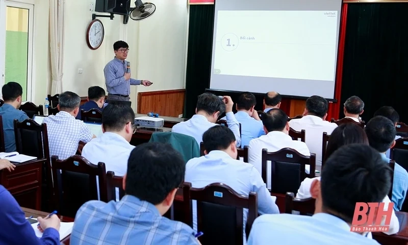 Giới thiệu mô hình tổng thể và các giải pháp công nghệ, đổi mới sáng tạo và chuyển đổi số ngành nông nghiệp và môi trường