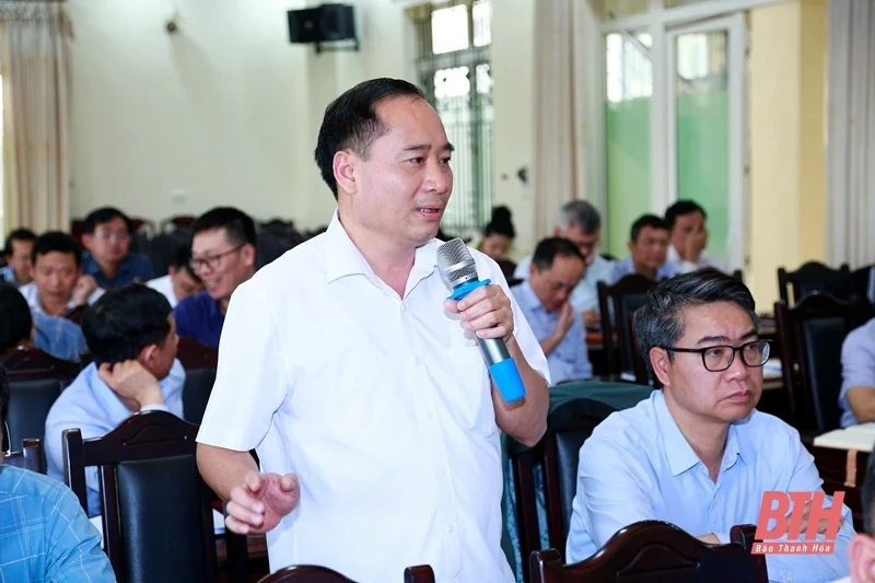 Giới thiệu mô hình tổng thể và các giải pháp công nghệ, đổi mới sáng tạo và chuyển đổi số ngành nông nghiệp và môi trường