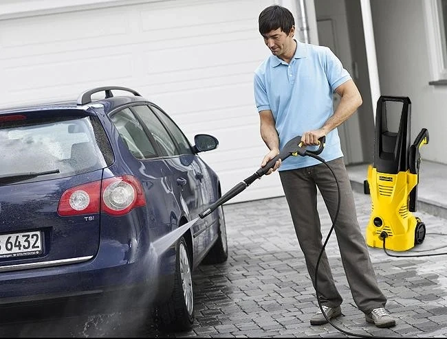 Máy rửa xe ô tô gia đình Kaercher - Giải pháp làm sạch xe hơi hiệu quả, tiết kiệm