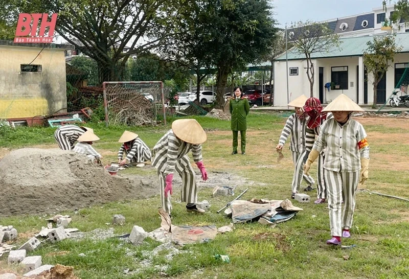 Niềm vui chờ ngày đặc xá