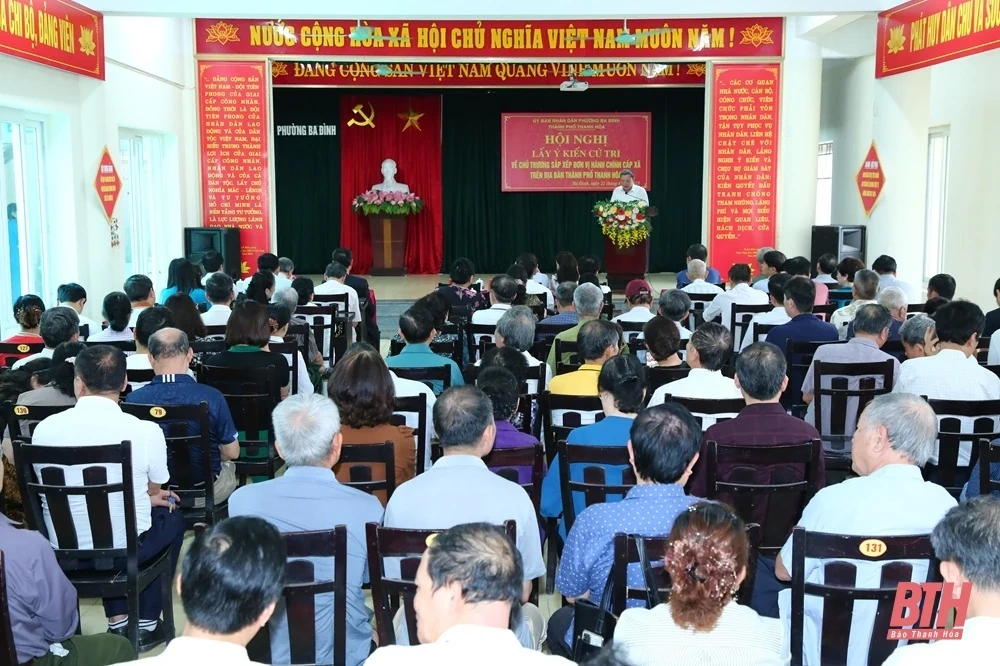 Phó Bí thư Thường trực Tỉnh ủy Lại Thế Nguyên dự hội nghị lấy ý kiến Nhân dân về phương án sắp xếp đơn vị hành chính cấp xã trên địa bàn thành phố Thanh Hóa