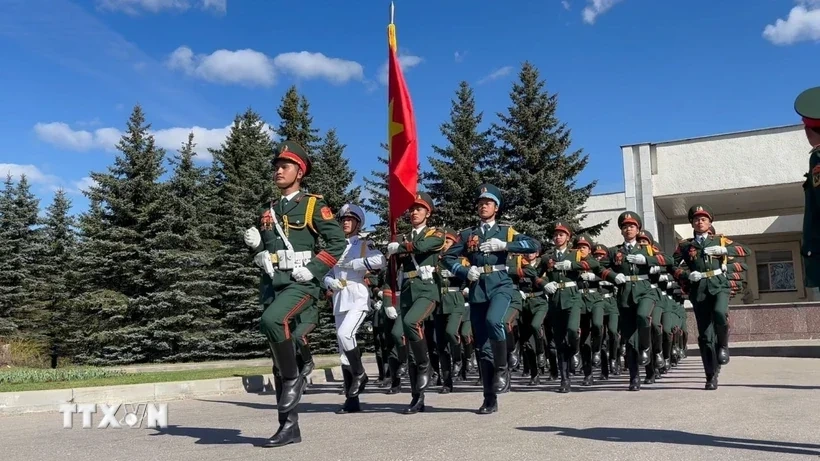 80 năm Chiến thắng phátxít: Vững bước chân Bộ đội Cụ Hồ trên Quảng trường Đỏ