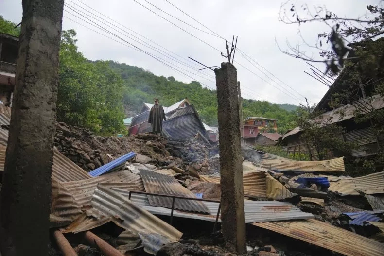 Ấn Độ cáo buộc Pakistan vi phạm lệnh ngừng bắn