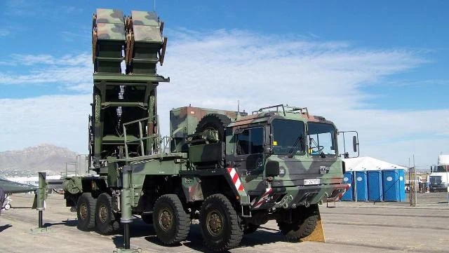 Tên lửa phòng không Patriot sẽ được chuyển giao từ Israel sang Ukraine