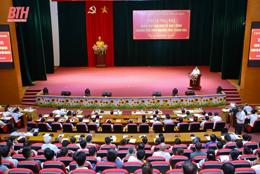 Đánh giá toàn diện hoạt động khoáng sản, đáp ứng nhu cầu vật liệu xây dựng trước mắt và lâu dài