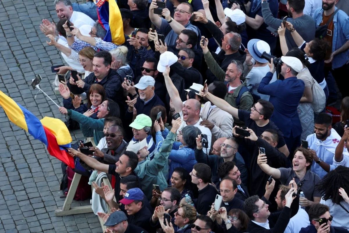 Đức Hồng y Robert Prevost trở thành Giáo hoàng Leo XIV