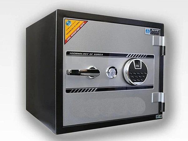 Mua két sắt mini giá rẻ chính hãng tại Két Sắt Toàn Cầu