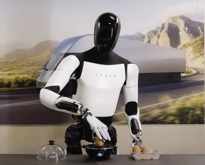 Trung Quốc cách mạng hóa ngành sản xuất với robot hình người