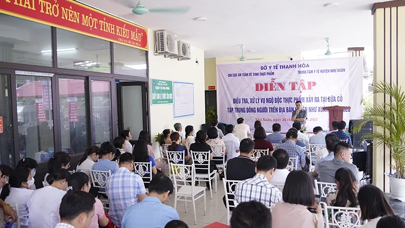 Như Xuân: Diễn tập xử lý vụ ngộ độc thực phẩm xảy ra tại bữa cỗ tập trung đông người