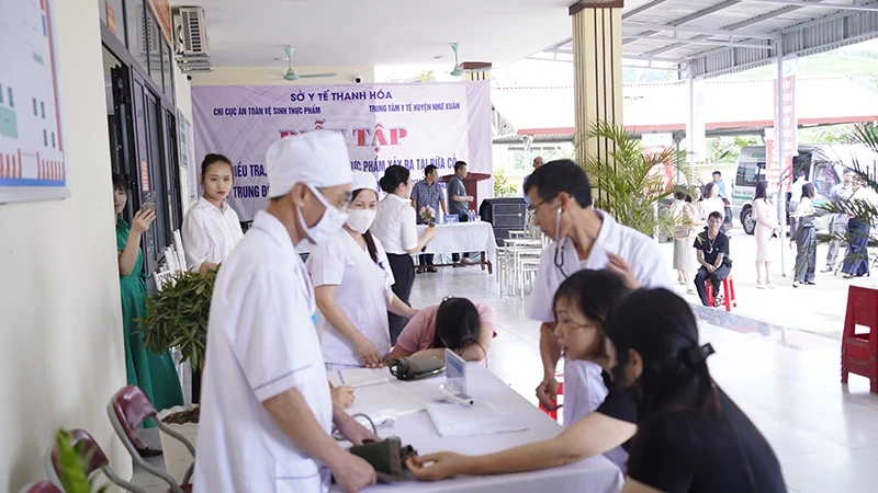 Như Xuân: Diễn tập xử lý vụ ngộ độc thực phẩm xảy ra tại bữa cỗ tập trung đông người