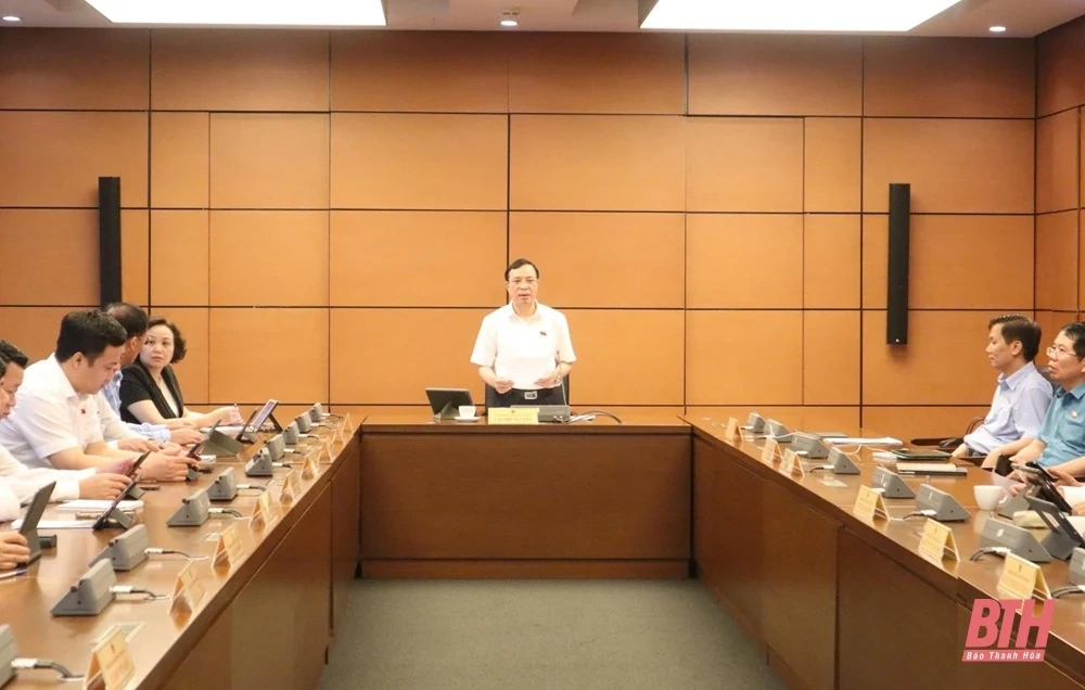 Đoàn ĐBQH Thanh Hoá tham gia góp ý vào các dự thảo nghị quyết