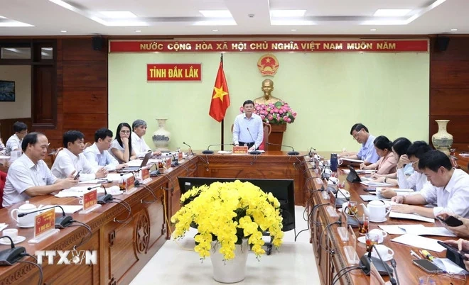 Tinh gọn bộ máy: Bố trí cán bộ tương xứng với yêu cầu phát triển