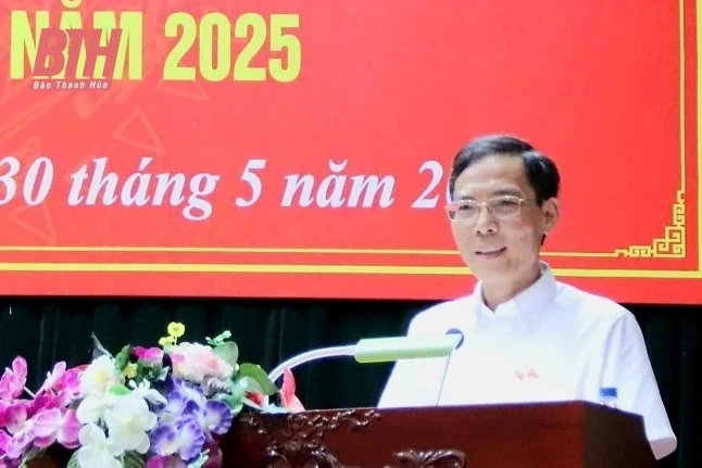 Cử tri huyện Yên Định kiến nghị hỗ trợ đối tượng thôi việc khi sáp nhập xã