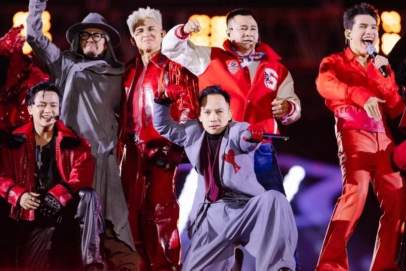 Cảnh giác thủ đoạn lừa đảo khi tìm mua vé “Anh trai vượt ngàn chông gai”