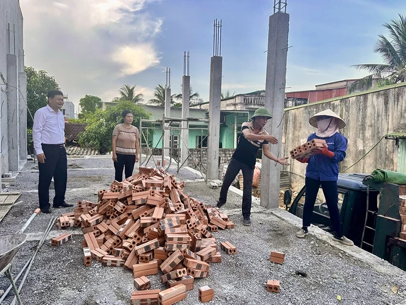 Xóa nhà tạm, nhà dột nát: “Mệnh lệnh từ trái tim”! (Bài cuối) - Gỡ khó để sớm cán đích