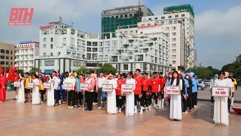 Khởi tranh Giải vô địch cầu mây bãi biển quốc gia năm 2025