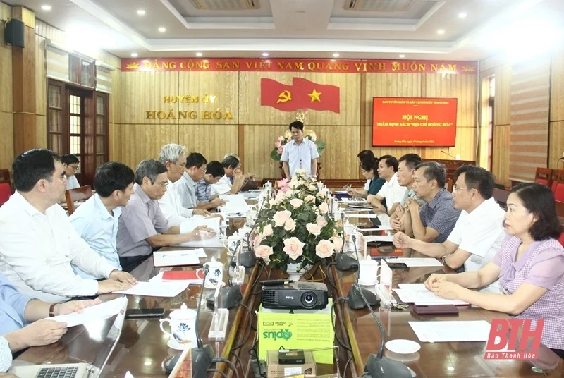 Thẩm định công trình “Địa chí Hoằng Hóa”