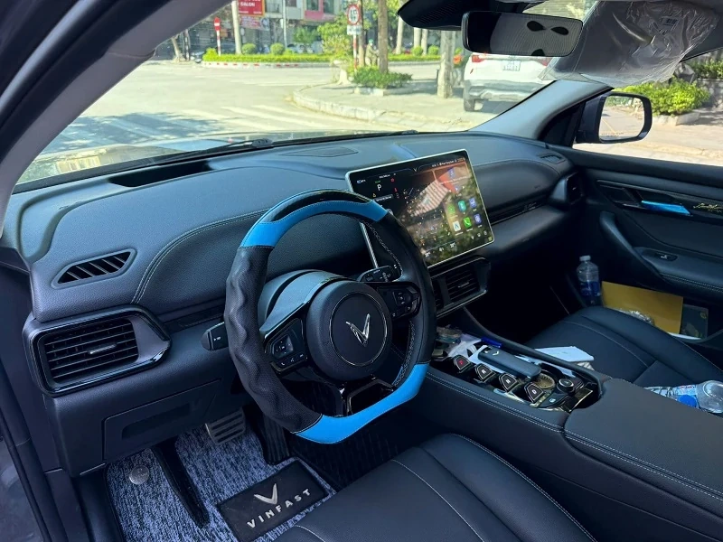 Chủ xe sở hữu mấy đời VF 8: “Tôi thích mọi tính năng trên xe”