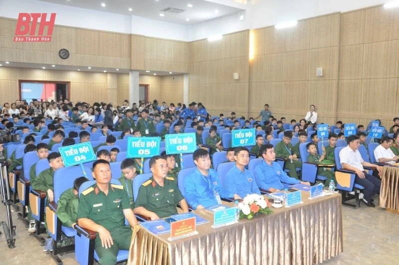 325 chiến sỹ nhí xuất quân “Học kỳ trong Quân đội” năm 2025