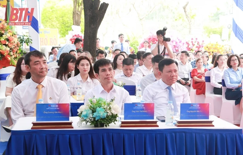 Khai trương Ngân hàng Thương mại cổ phần Quốc Dân chi nhánh Thanh Hóa