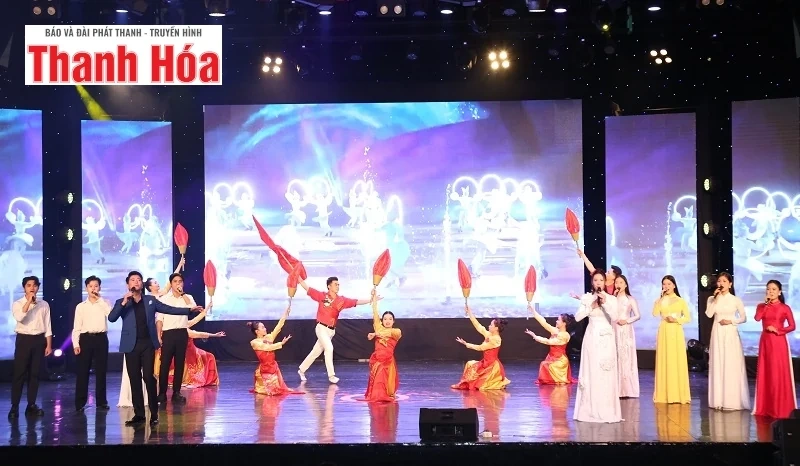 Ấn tượng Chương trình giao lưu nghệ thuật “Bút sắc lòng trong”