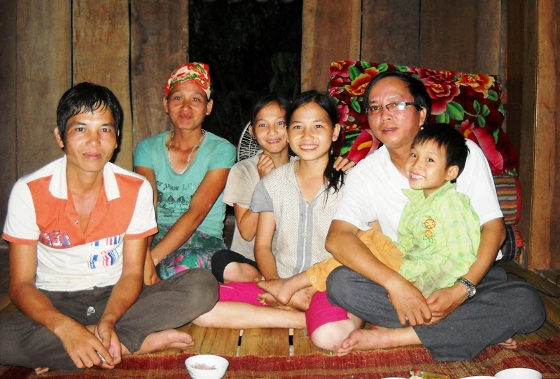 Nhà báo Thế Lượng: Tôi đã đến tất cả các bản làng vùng sâu, vùng xa nhất xứ Thanh