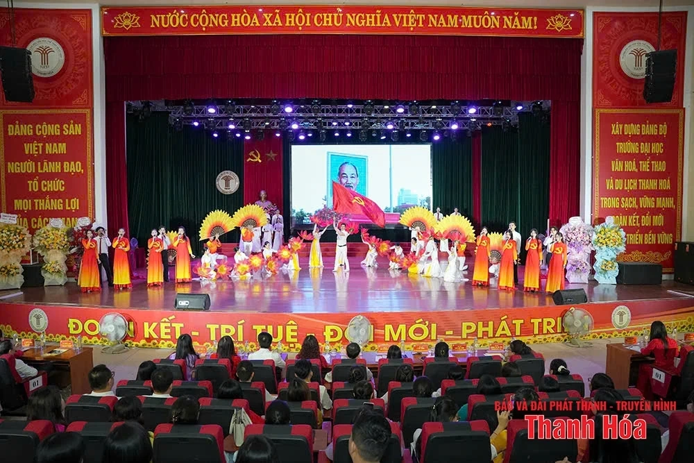Đại hội đại biểu Đảng bộ Trường Đại học Văn hóa, Thể thao và Du lịch Thanh Hóa lần thứ V, nhiệm kỳ 2025-2030