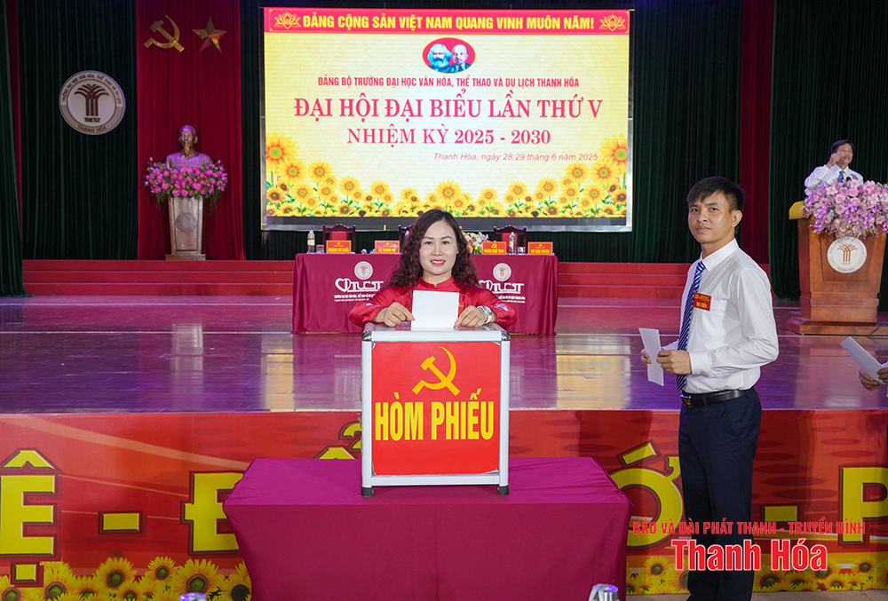 Đại hội đại biểu Đảng bộ Trường Đại học Văn hóa, Thể thao và Du lịch Thanh Hóa lần thứ V, nhiệm kỳ 2025-2030