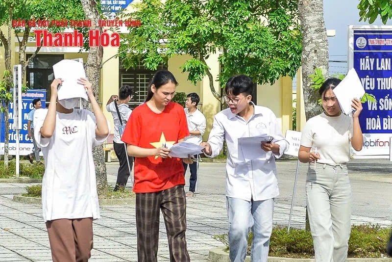 Thí sinh theo Chương trình GDPT 2006 hoàn thành môn thi cuối