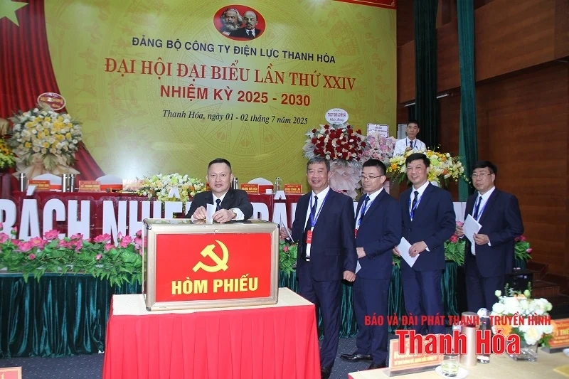 Đảng bộ Công ty Điện lực Thanh Hóa: Vững bước trong kỷ nguyên chuyển đổi số, hiện thực hóa mục tiêu “điện đi trước một bước”