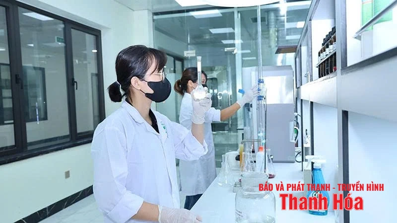 “Nền móng mềm” của năng lực cạnh tranh