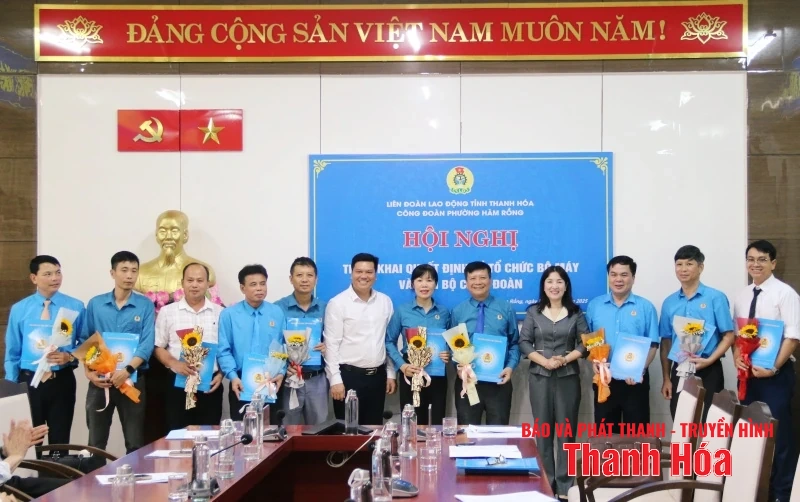 Đồng chí Lê Hồng Quang giữ chức Chủ tịch Công đoàn phường Hàm Rồng