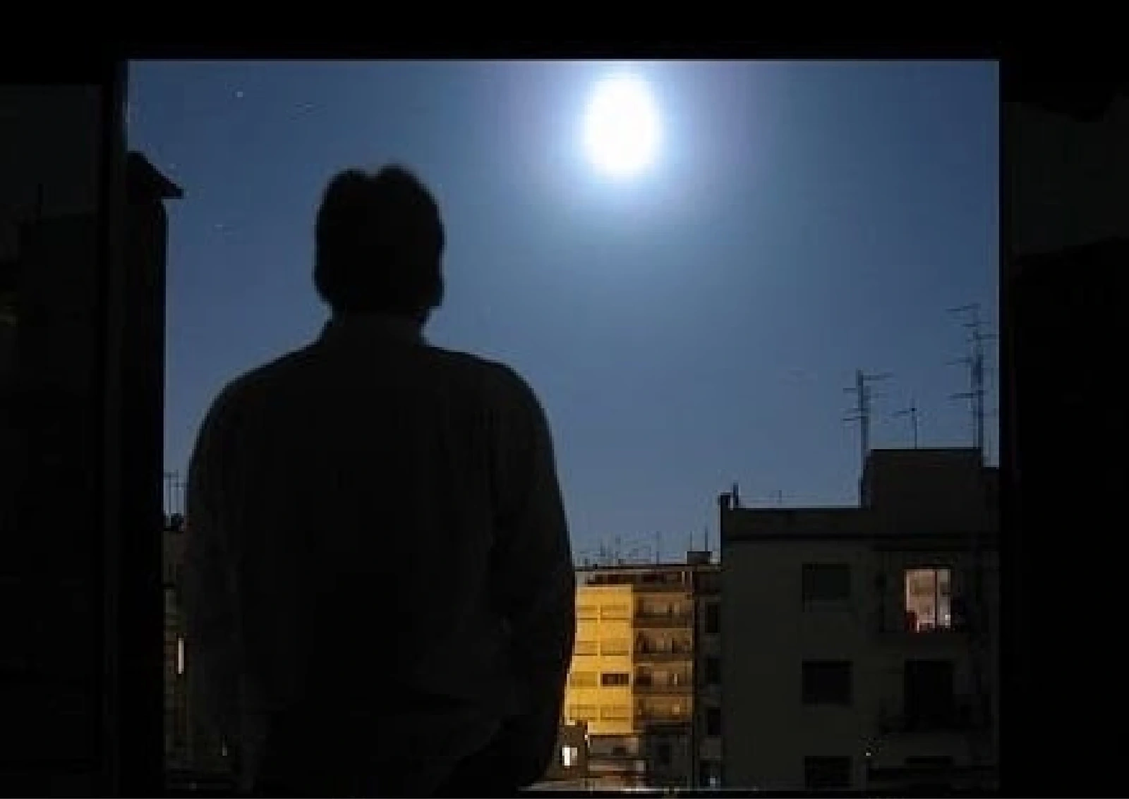 [E-Magazine]: Những ô cửa lắng đầy ký ức