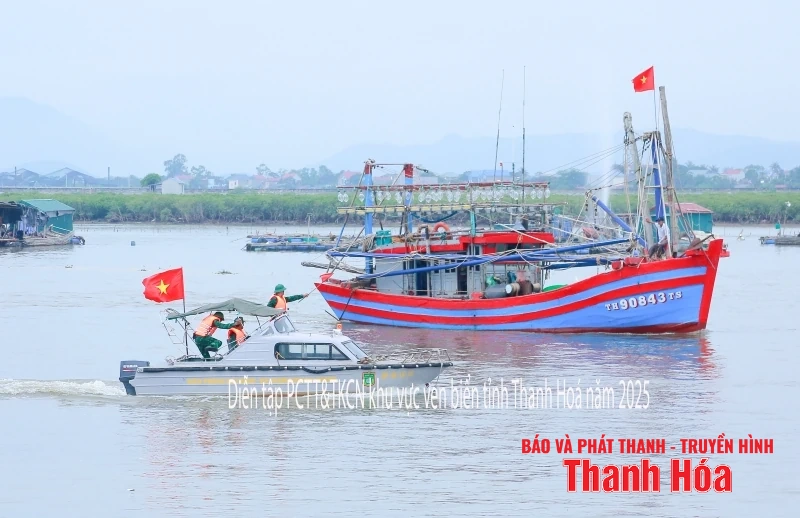 Diễn tập phòng, chống thiên tai, tìm kiếm cứu nạn khu vực ven biển tỉnh Thanh Hóa