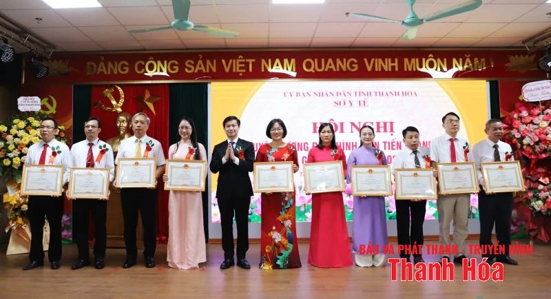 Hội nghị tuyên dương điển hình tiên tiến ngành y tế giai đoạn 2020 - 2025