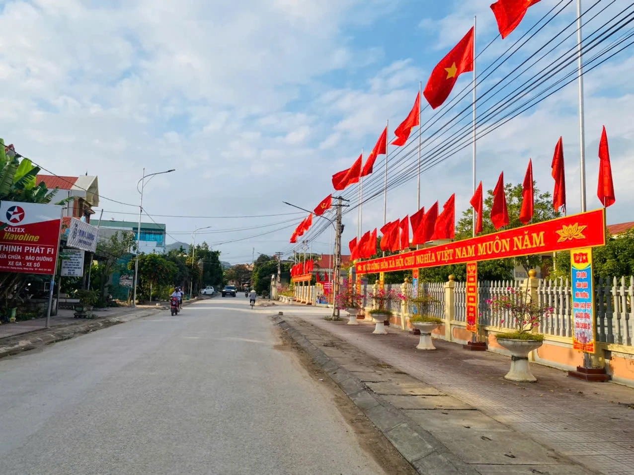 Trung Chính vững bước vươn mình