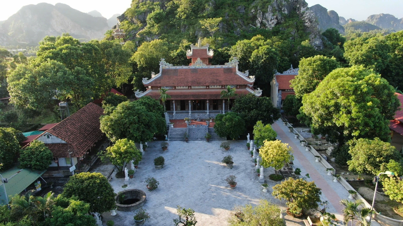 Trung Chính vững bước vươn mình