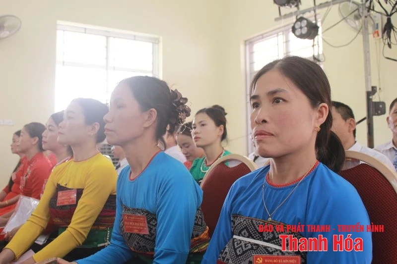 Phó Chủ tịch Thường trực HĐND tỉnh Lê Tiến Lam dự Đại hội đại biểu Đảng bộ xã Sơn Điện