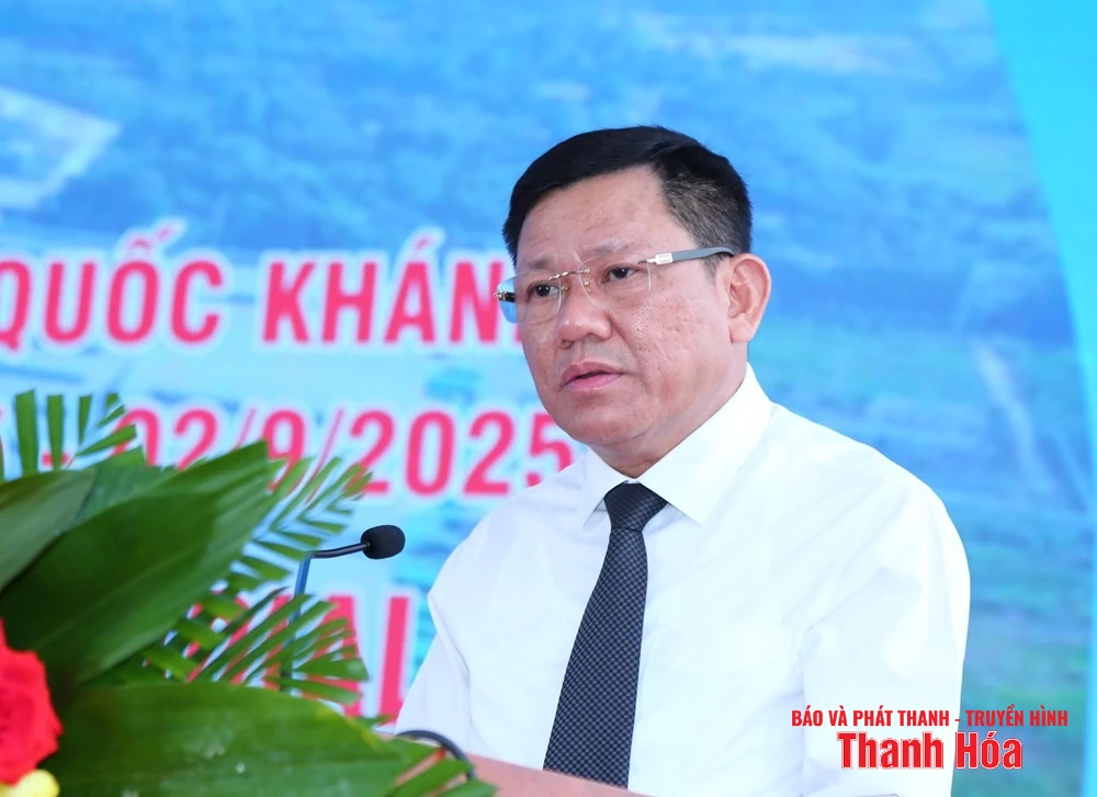 Khánh thành Nhà máy sản xuất lốp ô tô Radial