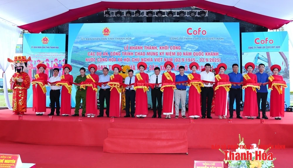 Khánh thành Nhà máy sản xuất lốp ô tô Radial