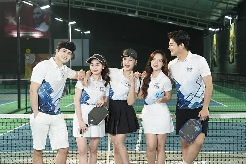 Điểm khác biệt của đồng phục Pickleball với môn thể thao khác là gì?