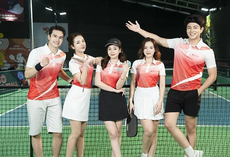 Điểm khác biệt của đồng phục Pickleball với môn thể thao khác là gì?