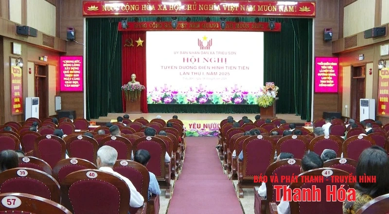 Xã Triệu Sơn tuyên dương điển hình tiên tiến trong phong trào thi đua yêu nước, giai đoạn 2020 - 2025